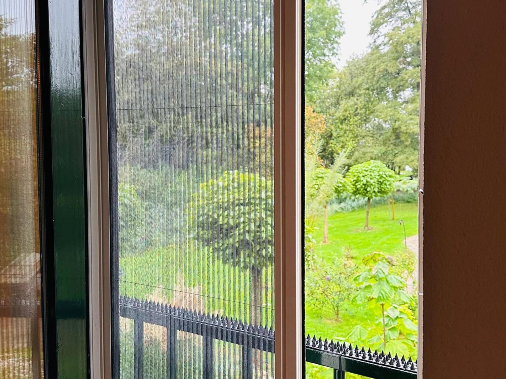 Supergezellig Vakantiehuis Met Hele Grote Tuin Bij Nijmegen Ewijk Extérieur photo