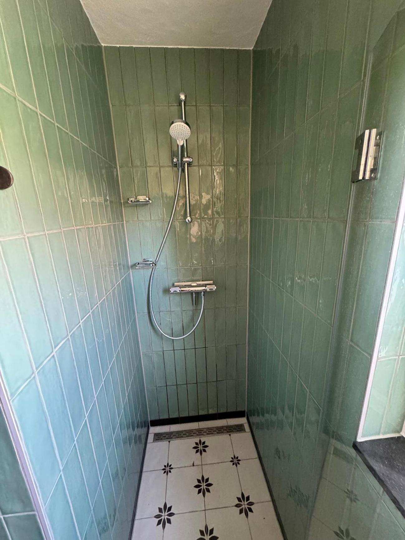 Supergezellig Vakantiehuis Met Hele Grote Tuin Bij Nijmegen Ewijk Extérieur photo
